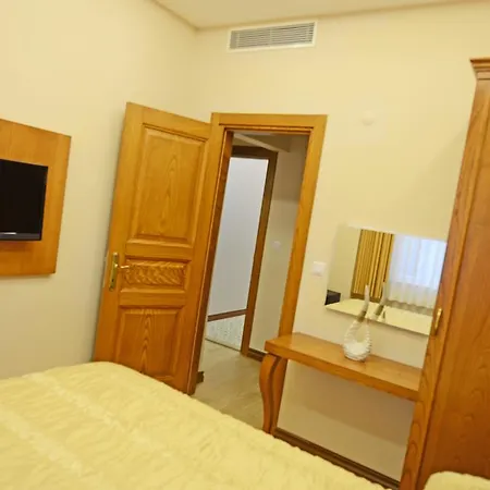 Ataker Hotel 3* Istambul