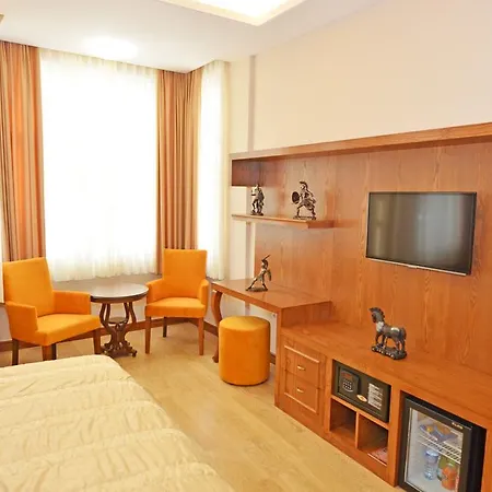 Ataker Hotel מלון דירות